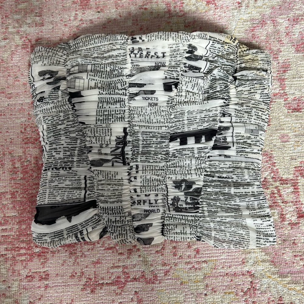 Zara News Print Corset - Size: XS